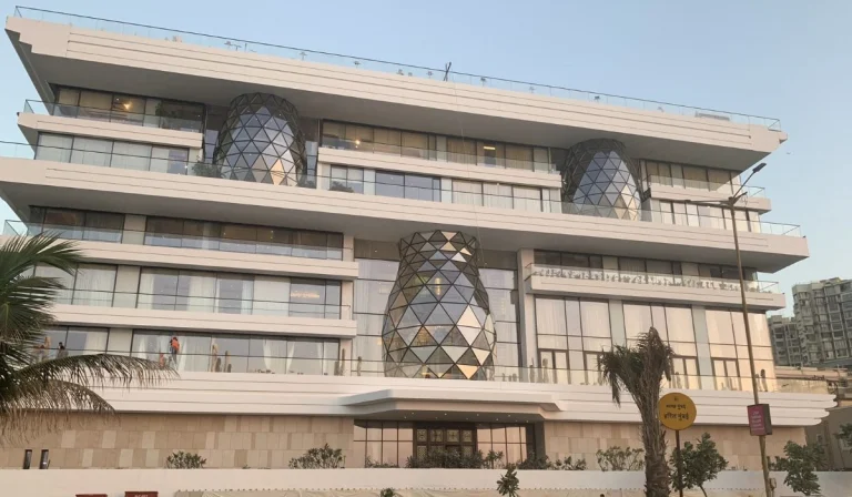 Gulita - Isha Ambani and Anand Pirama seafront mansion (1)