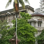 Anand Mahindra House Gulistan (1)