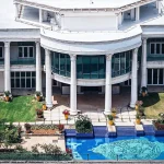 White House in the Sky (6)