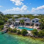 Sydney Sweeney Oceanfront Mansion in Florida Keys (14)
