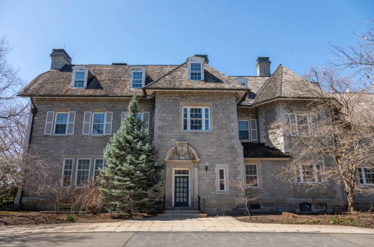 24 Sussex Drive (3)