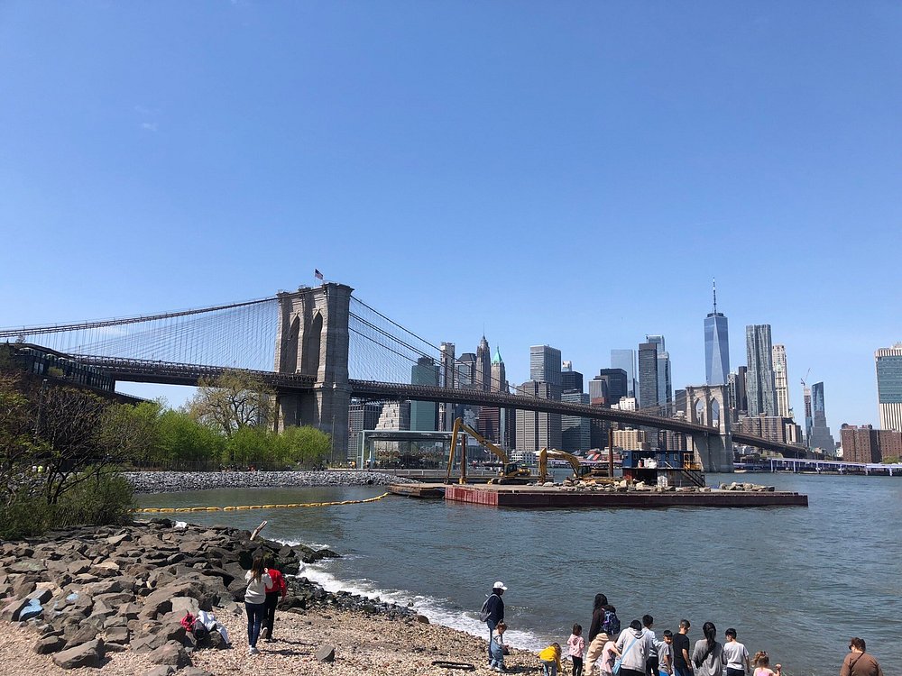 Dumbo Manhattan Bridge View4