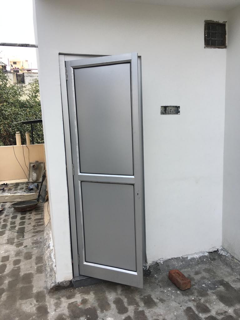 Aluminium Bathroom Door