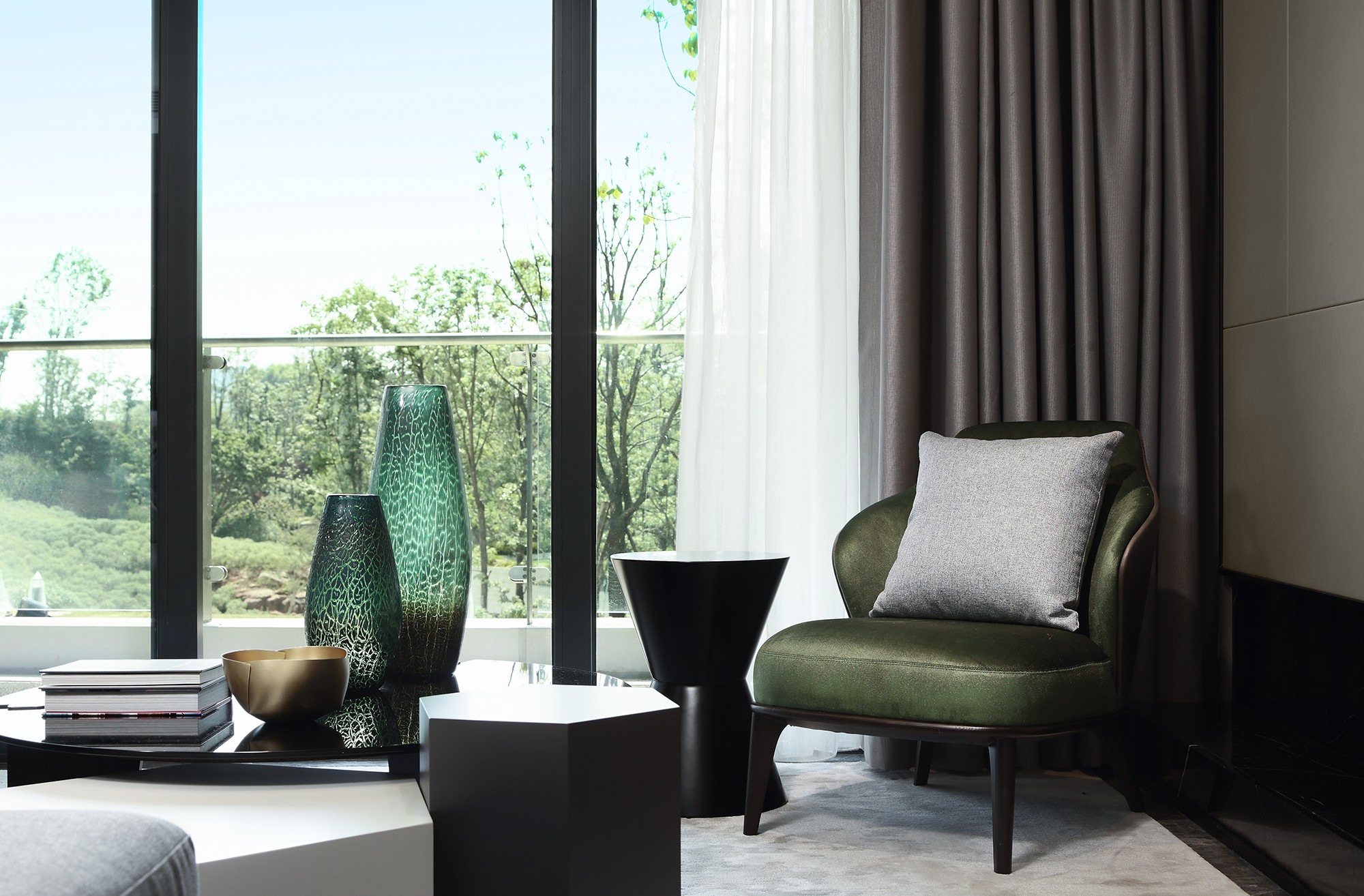 Chengdu Wanhua Luxelakes Eco-City Show Flat C-13, Unit B